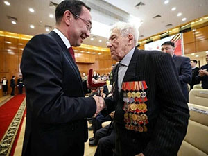 В Якутии завершены выплаты ветеранам и детям войны в честь 80-летия Победы В Якутии завершены выплаты ветеранам и детям войны в честь 80-летия Победы