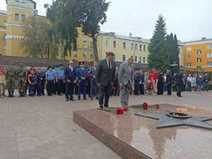 Смоленск принял акцию «Беречь Отчизну – долг и честь»         Смоленск принял акцию «Беречь Отчизну – долг и честь»
