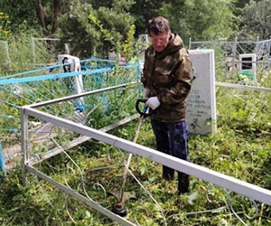 Балахтинский местный Совет ветеранов организовал уборку заброшенных могил участников Великой Отечественной войны на погостах района          Балахтинский местный Совет ветеранов организовал уборку заброшенных могил участников Великой Отечественной войны на погостах района