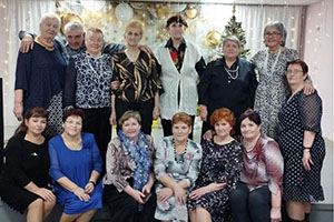 Марина Дмитриева поздравила жителей села Исаевское с 35-летием клуба «Ветеран»