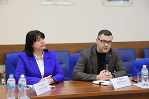 Классы по йогатерапии открылись для ветеранов СВО в самарском центре «Сердце воина»      