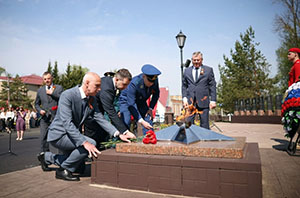 В городе Починок Смоленской области зажжён Вечный огонь    