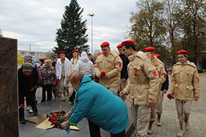 В Жуковке отметили День белых журавлей
