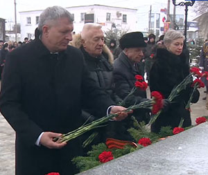 В Суровикино торжественно открыли стелу «Рубеж Сталинградской доблести»        