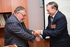 Уникальная база данных о воинах Карельского фронта передана в Национальный архив Карелии                