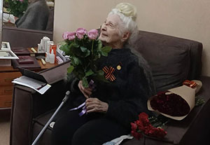 Глава Кубани поздравил ветерана войны Тамару Кассаеву с 101-летием