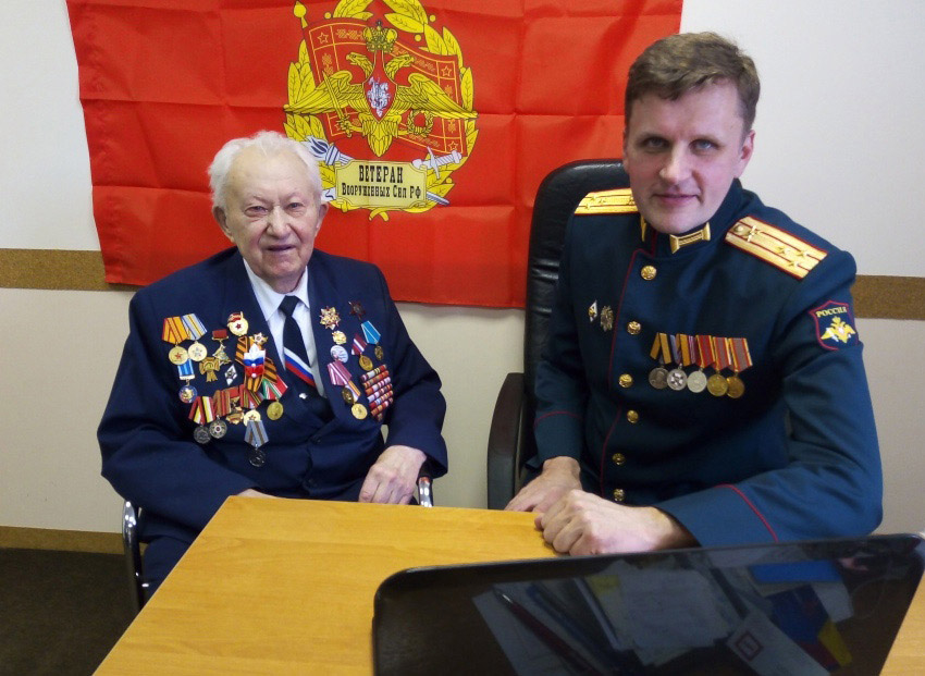 1-военком МО и ветеран Тищенко Г.И.-1.jpg